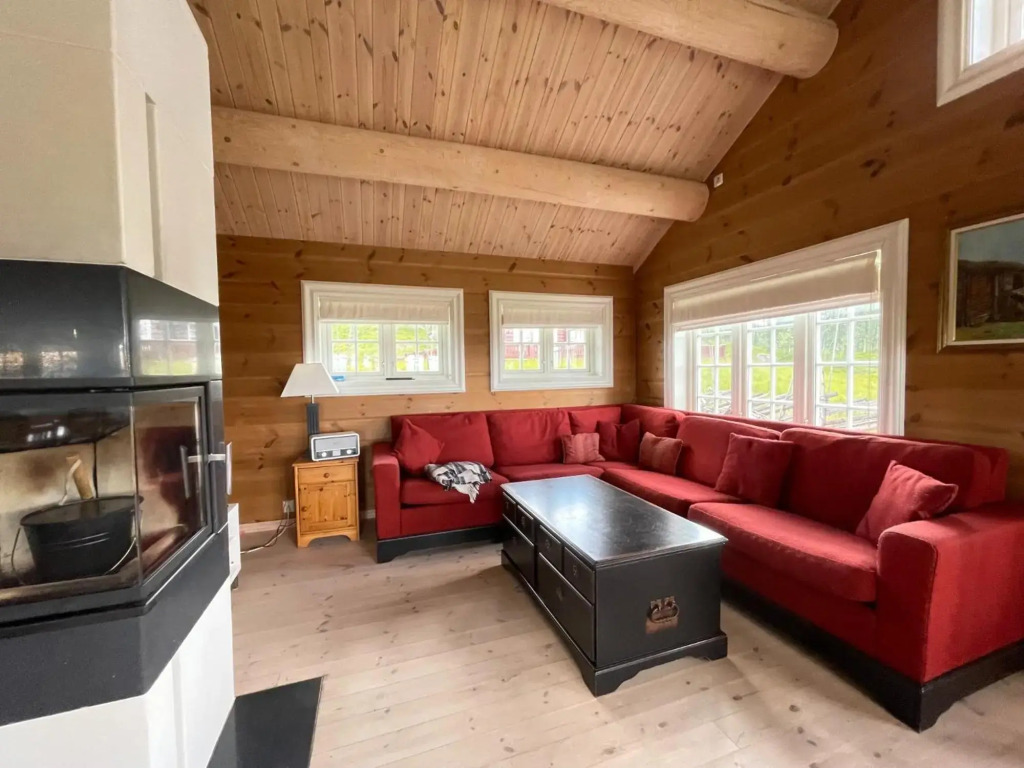 Luxembu - 4 bedroom cabin with a fantastic view