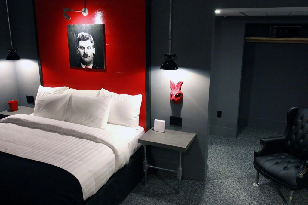 Hotel Gaythering