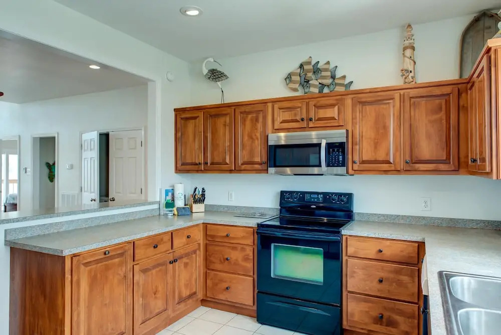 Wave Louder - 105 Spanish Ct