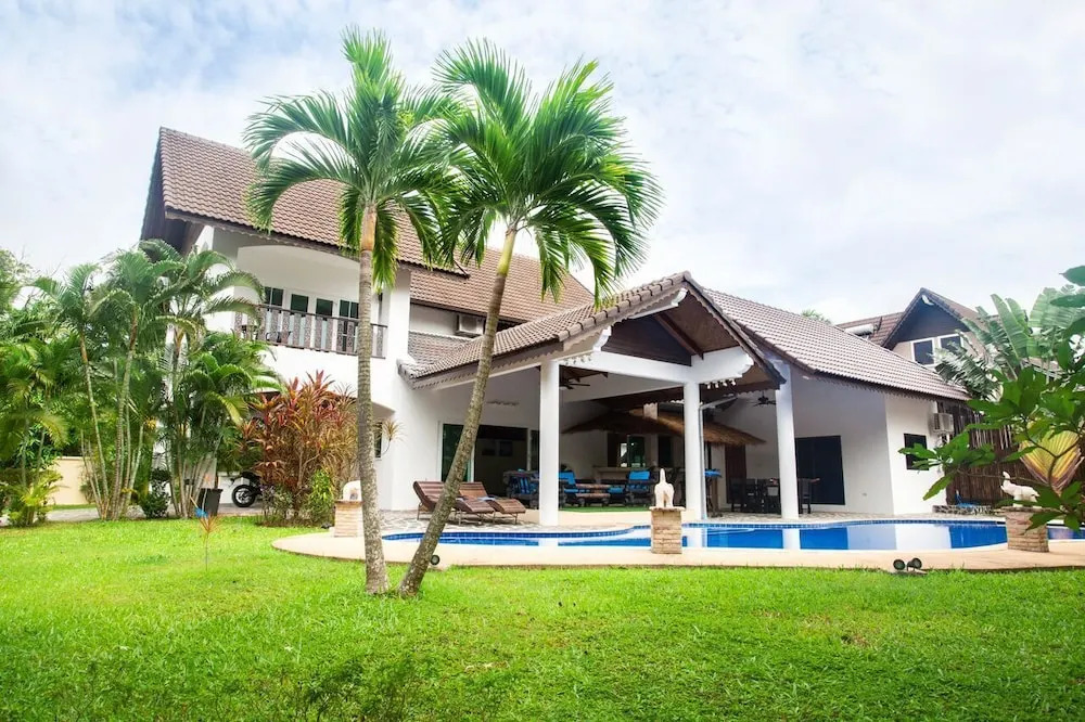 Twin Palm Pool Villa