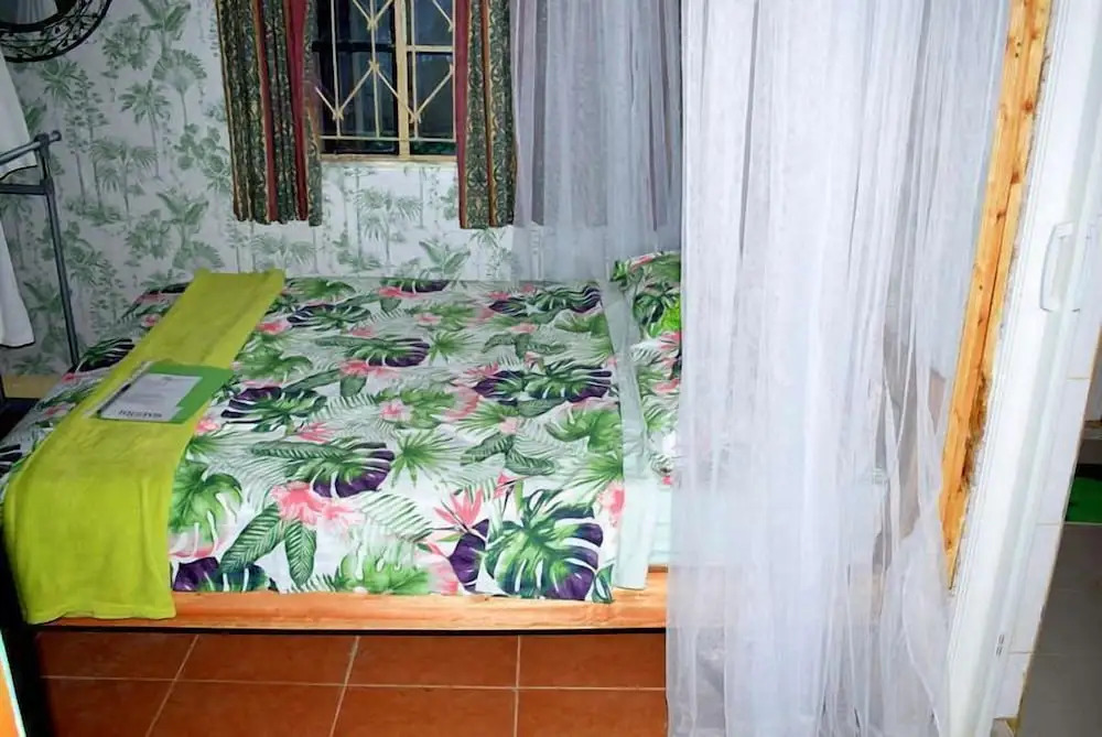 Sasana Motel and Guest House