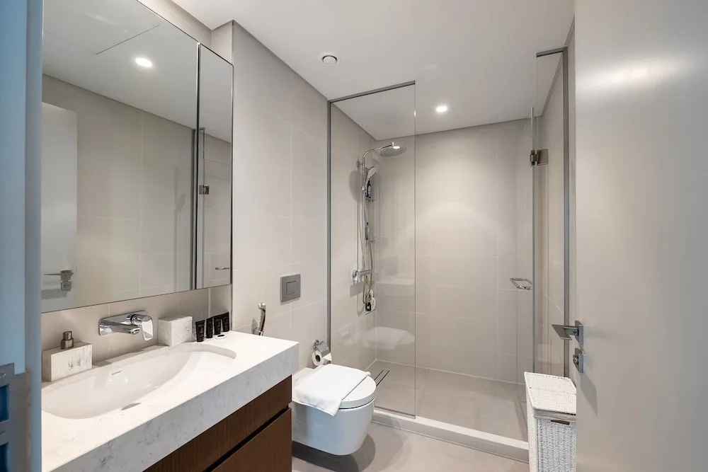 Chic 1BR in Emaar Beachfront