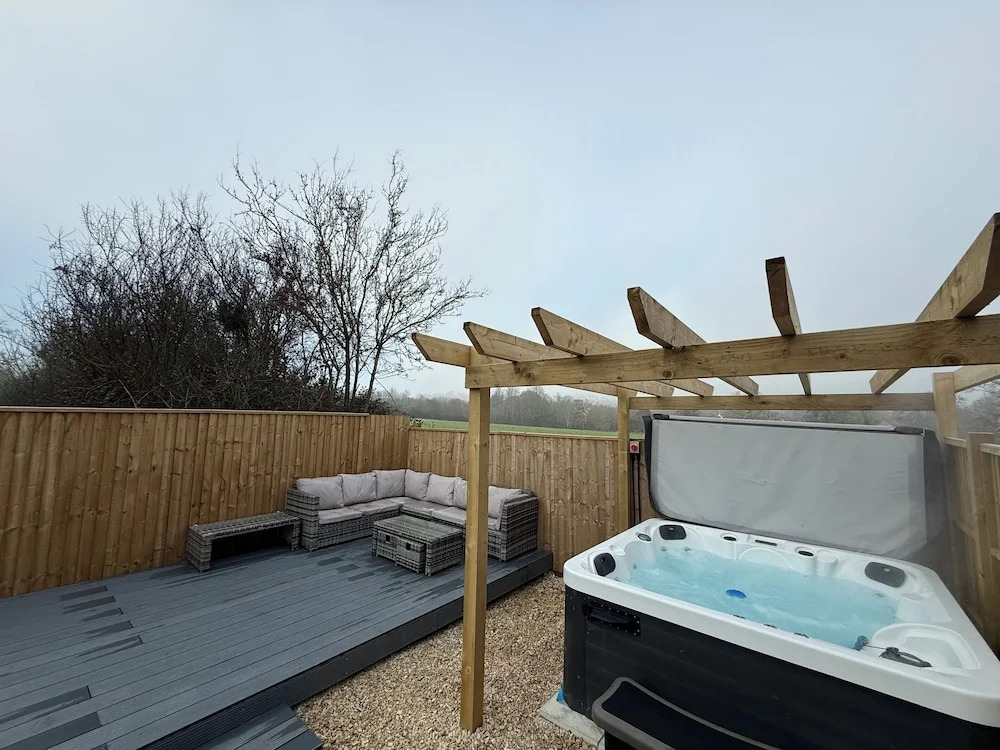 Charming Bungalow in Picturesque Silton Village
