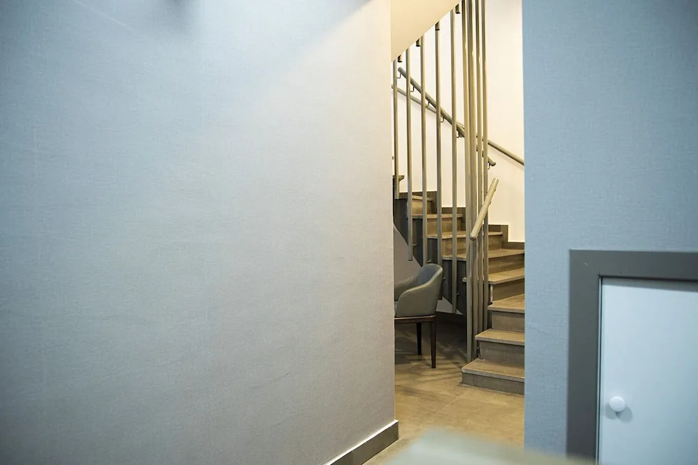 Jimmys Suites