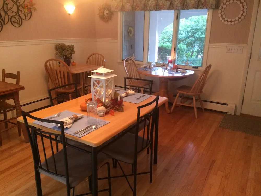 Cranberry Manor Bed and Breakfast