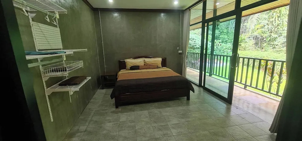 Peaceful House Surrounding by Nature Krabi Province
