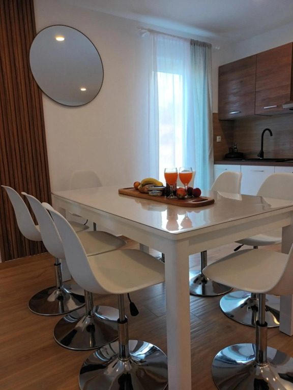 Apartmani Tolj