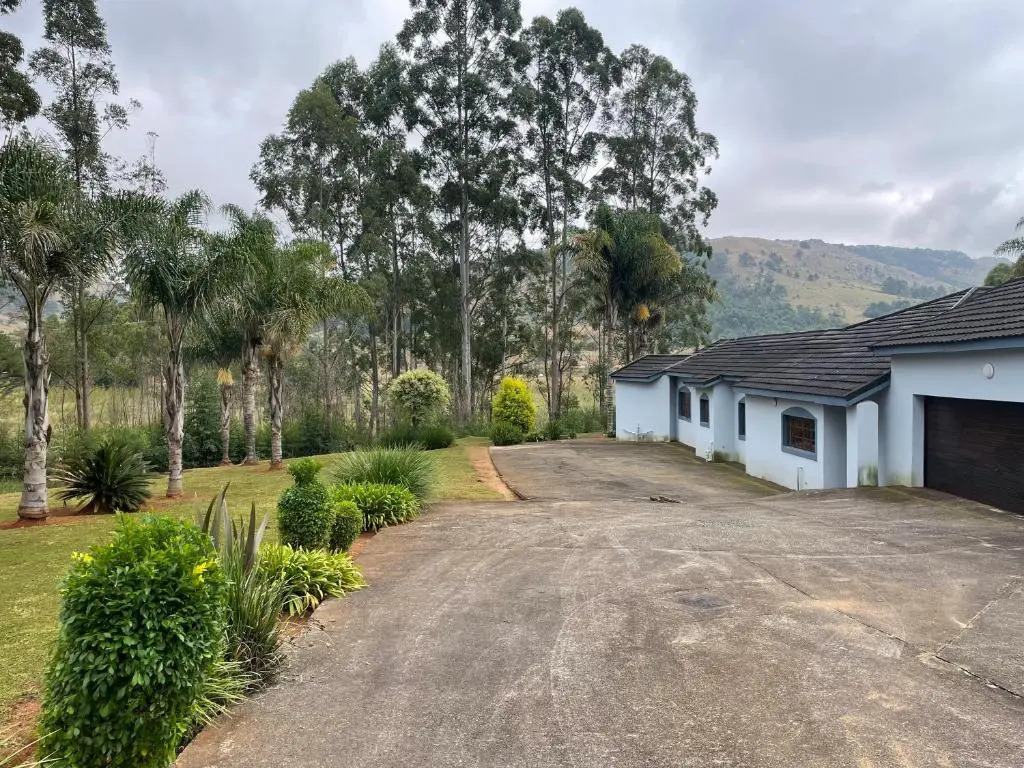 Boikhutsong House