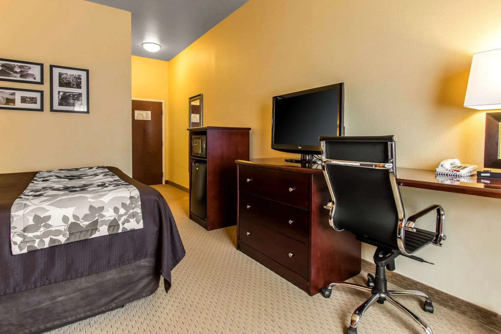 Sleep Inn & Suites Huntsville near US Space & Rocket Center