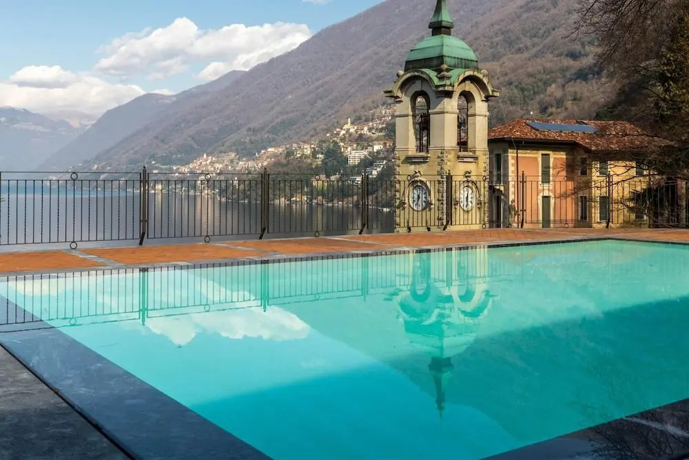JOIVY Como Pool & Lake