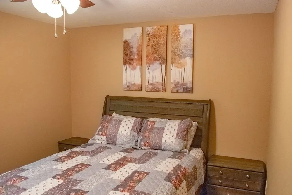 The Laurie B Cabin #105 - 3 Br Cabin