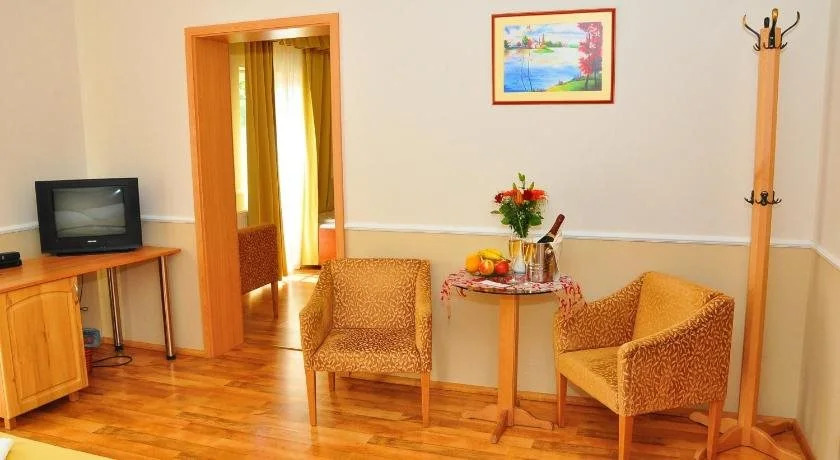Nefelejcs Hotel