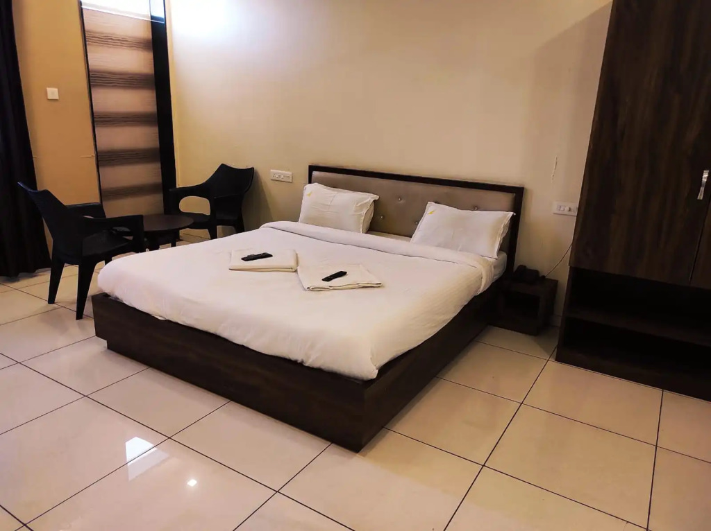 Hotel Golden Eagle