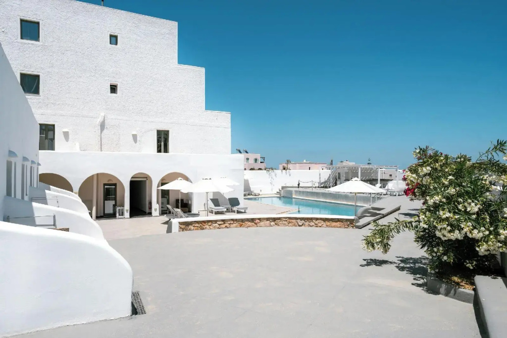 OMIROS HOTEL