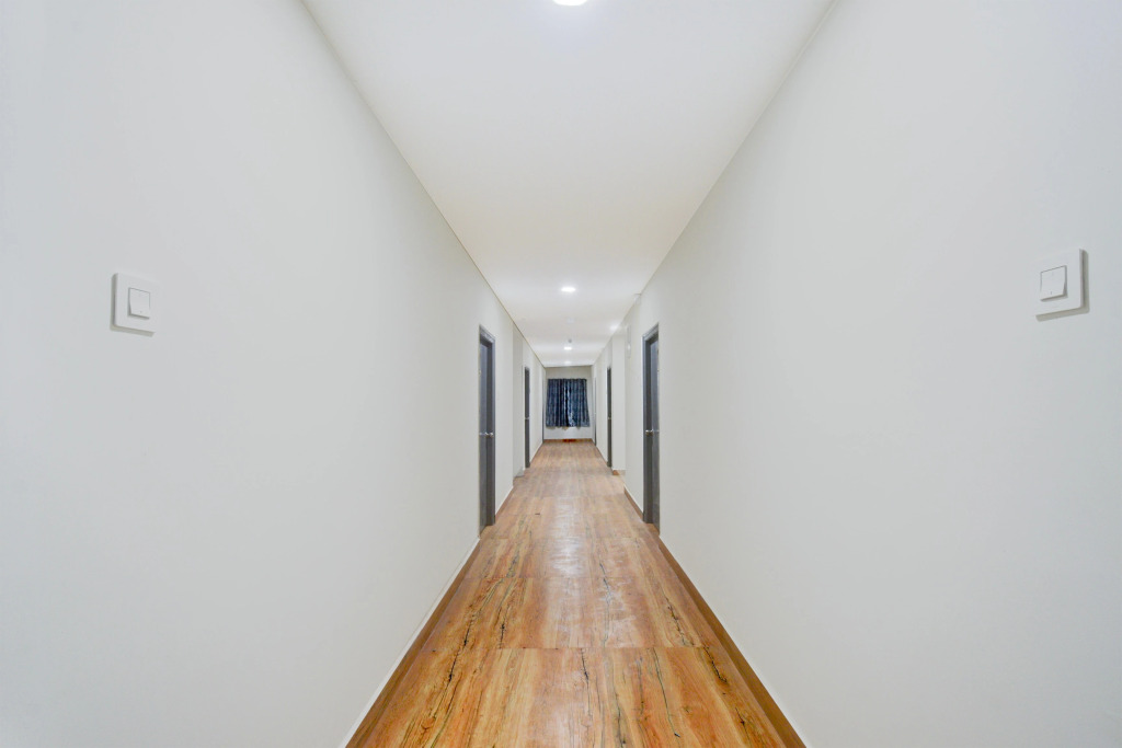 Super Townhouse Vanasthalipuram Near Deer National Park