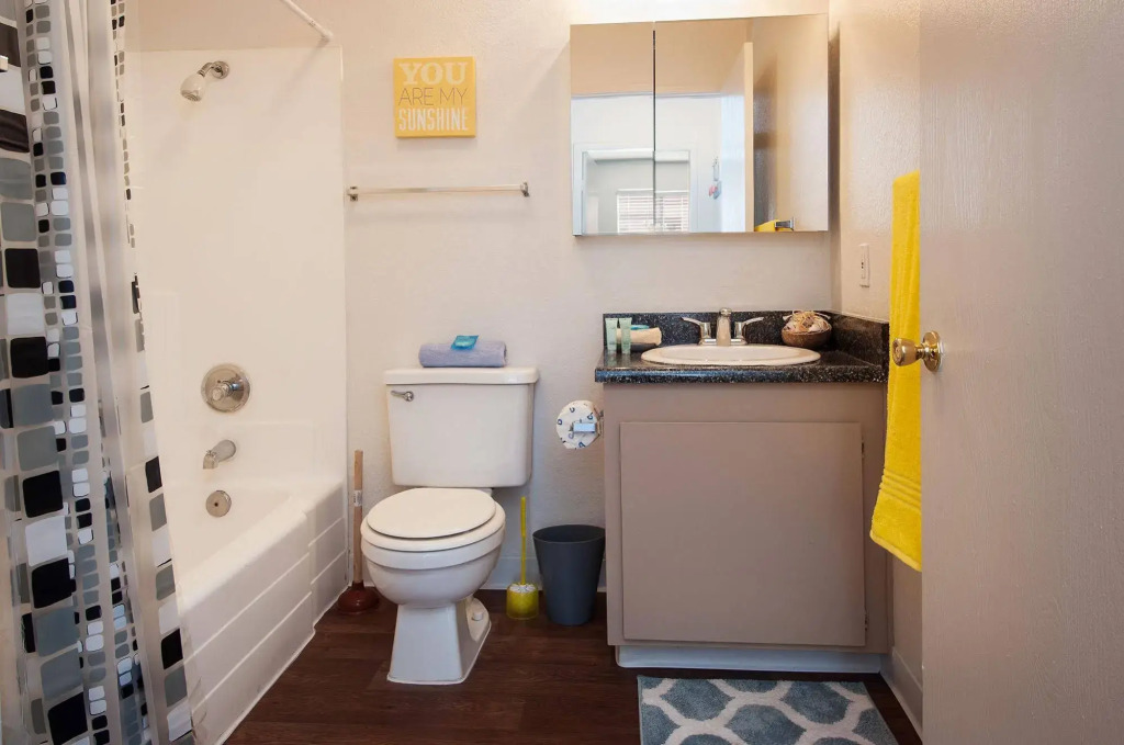 Sunshine Suites at Mid-City