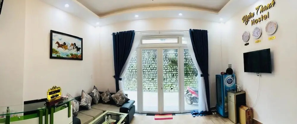 Khach san Uyen Thanh
