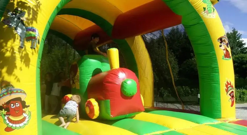 Camping Les Ulèzes