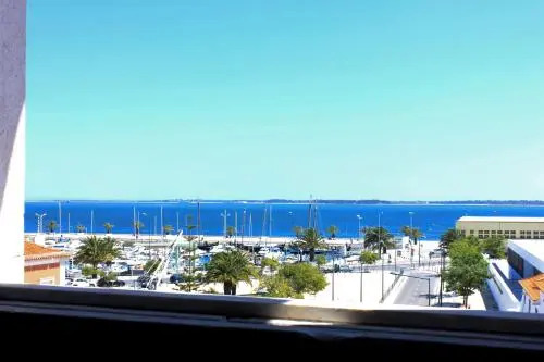 Alojamentos Vista Mar-Luisa Todi
