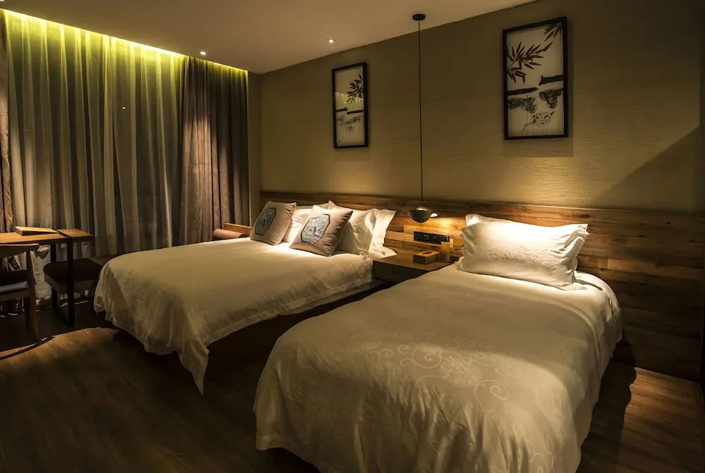 Eden Hotel