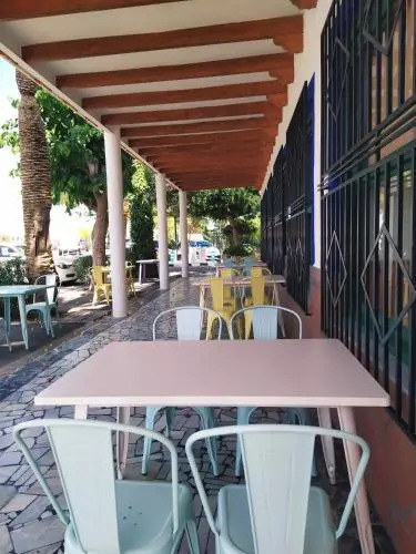 Las Palmeras