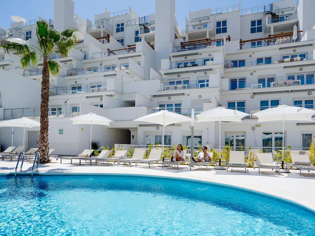 Luxury Apartment, Dishwasher And Sea View