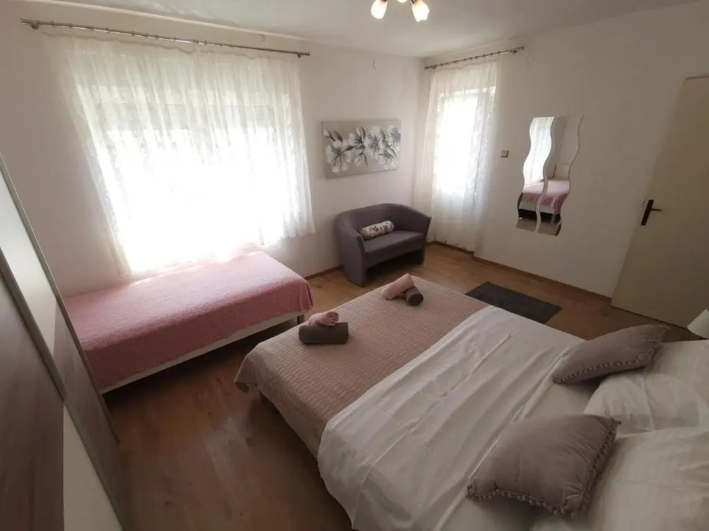 Apartment Bruno 82 pax