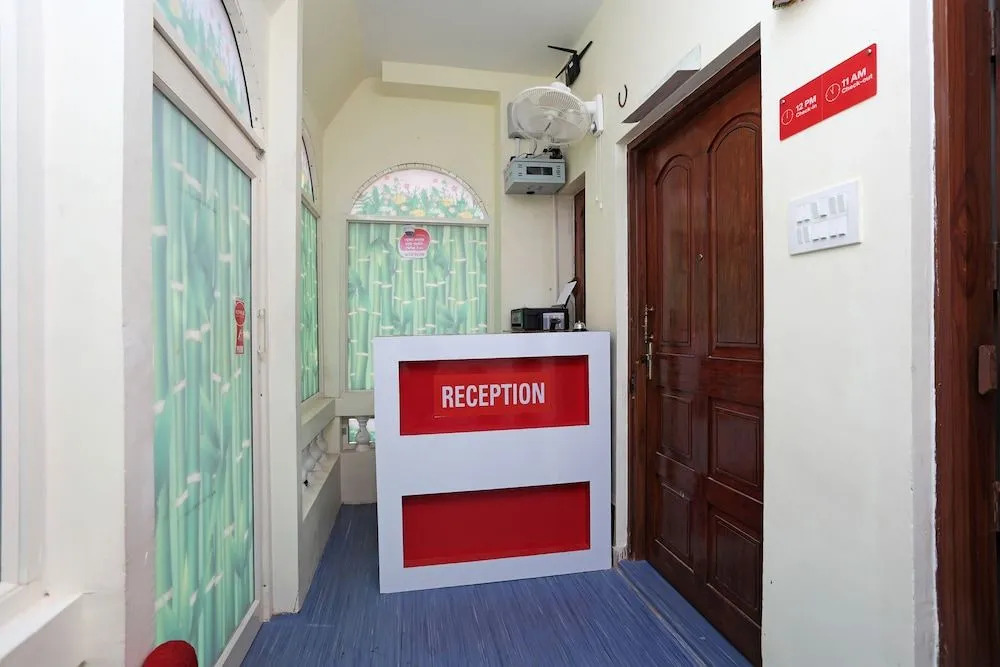 OYO 23382 Sai Gourav Residence