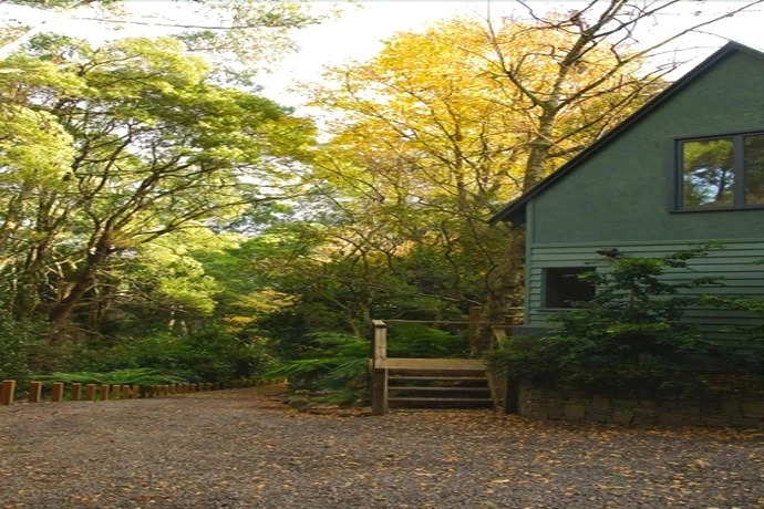 Santosa Cottage