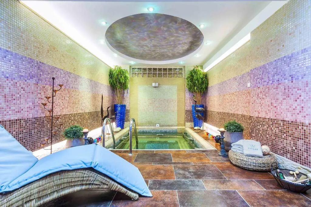 W Villas Halkidiki
