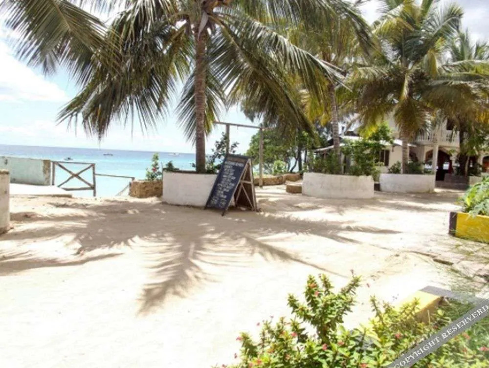 Paradise Beach Bungalows Nungwi