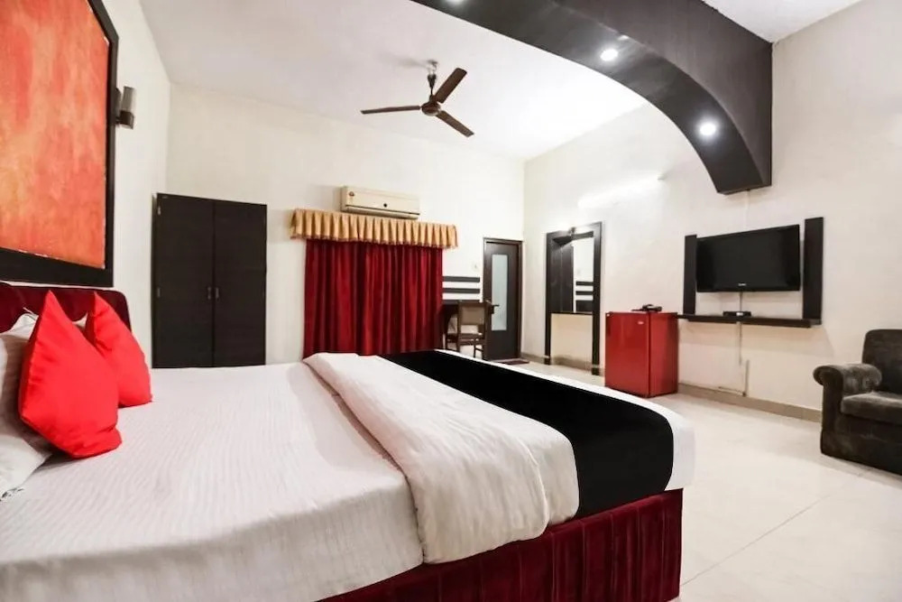 Hotel Surpin Palace
