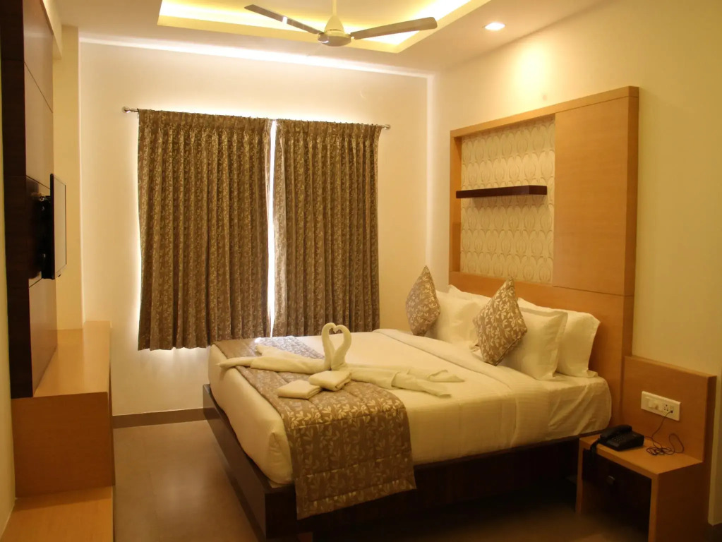 Hotel Grand Tree