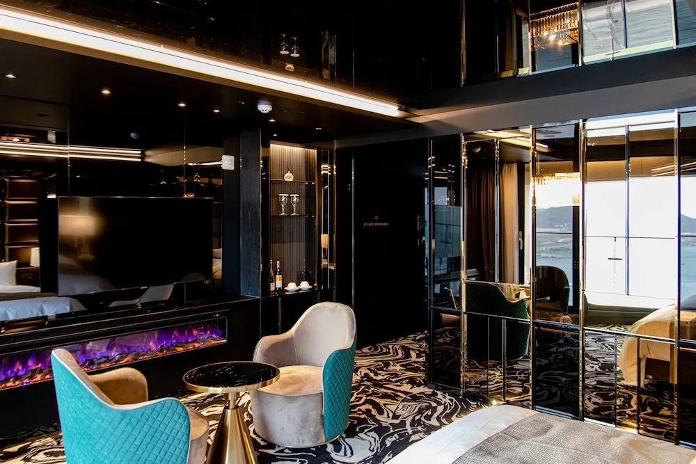 Best Louis Hamilton Hotel Ocean Terrace
