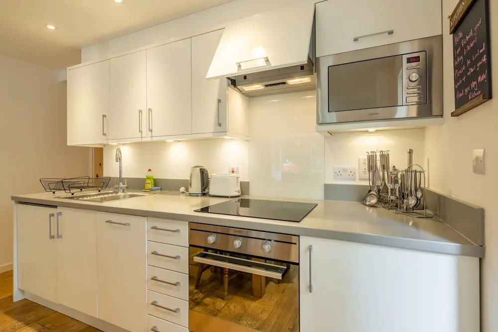 Gold Rush Apartments