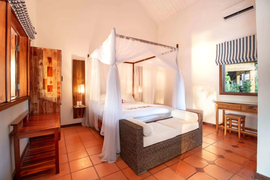 Cassia Cottage Resort and Spa