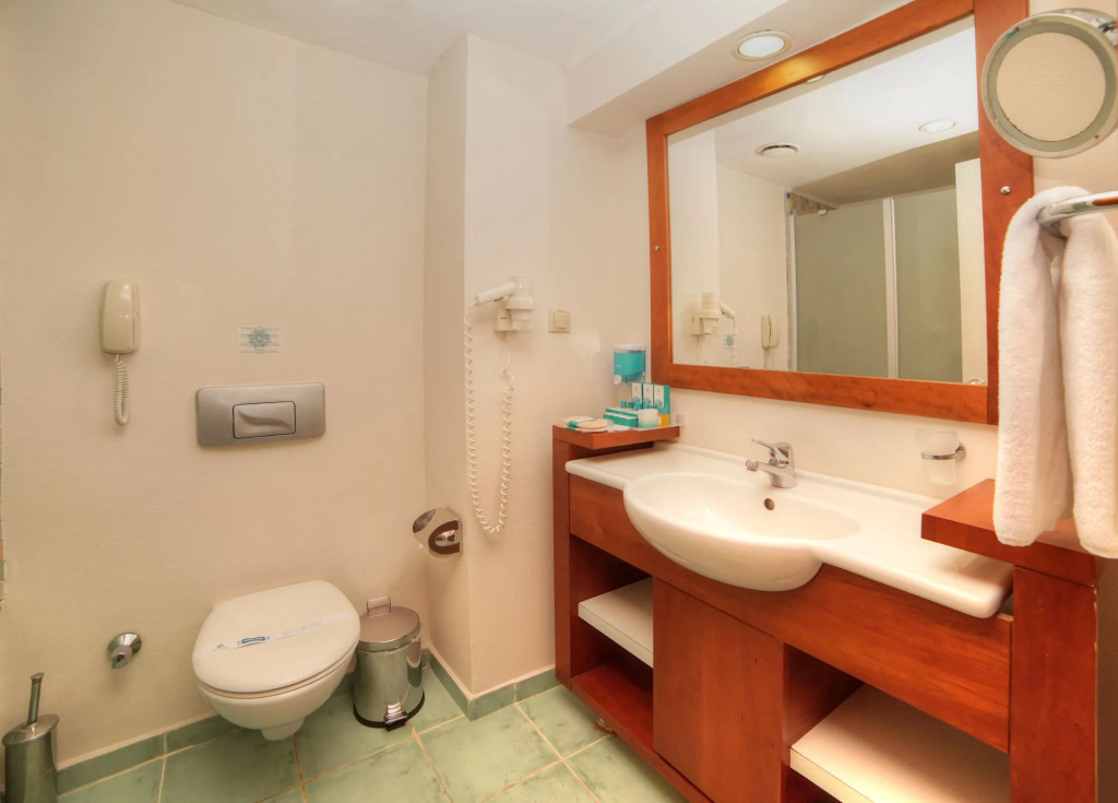 Zena Resort