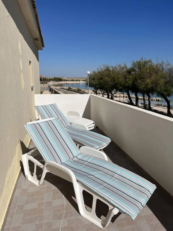 Beachfront House Marlot