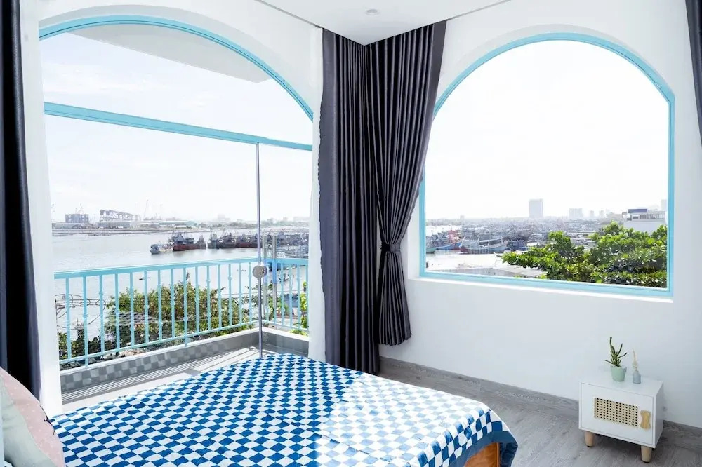 Xing Ocean VT - by BAY LUXURY