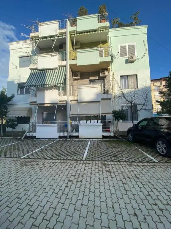 Arsol Apartment