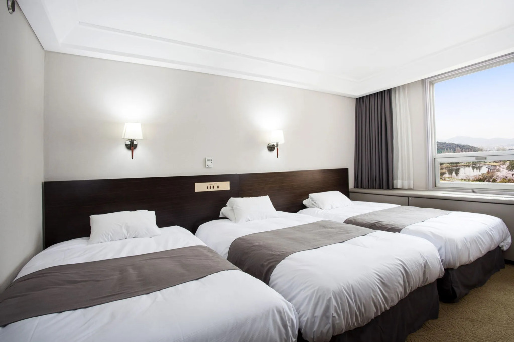 Kolon Hotel