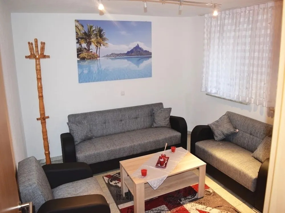 AB Apartment 98