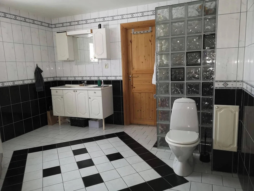 Charming Modern House Close to Järvsö With Fireplace