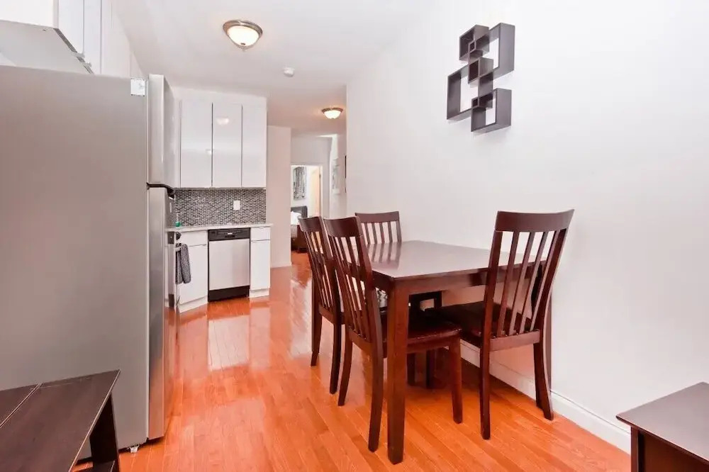 Cozy 2 BR on East Harlem