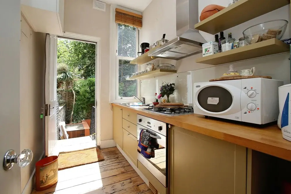 Classic Beautiful Apartment