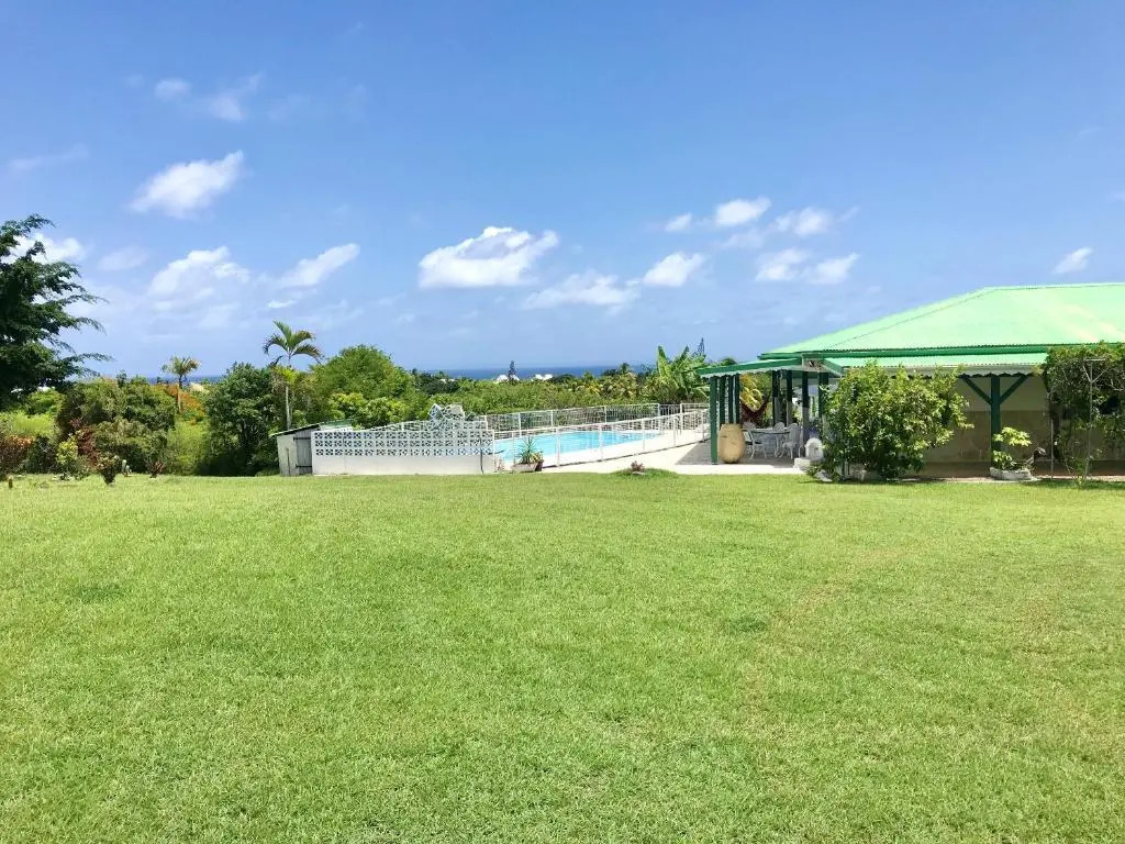 Maison familiale avec piscine privée à Saint-François