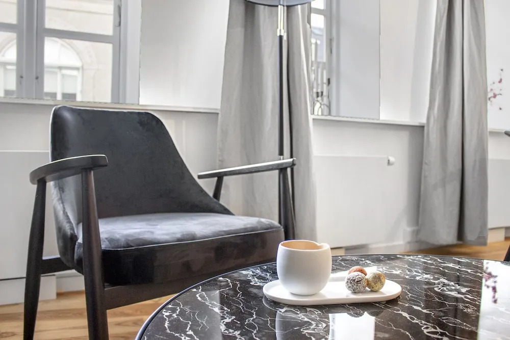 Regent 8- Great Apt With Terrace in City Centre