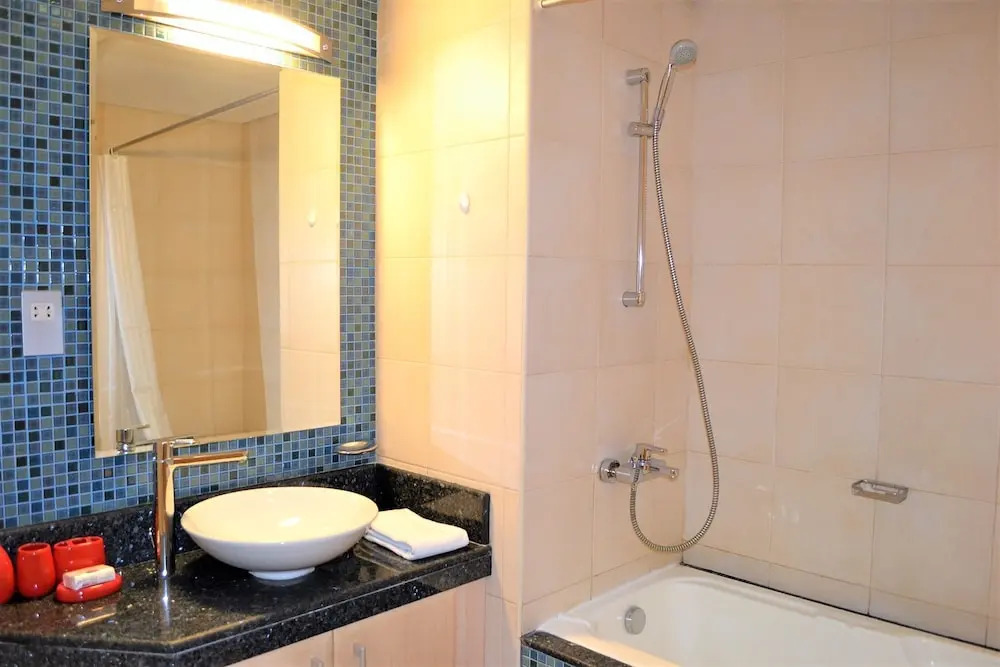 Entire 1 Bedroom Apartment in the Prestigious Palk Jumeirah - NBT