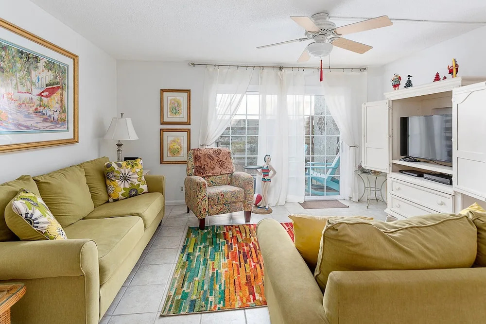 425 Magnolia Ave Unit B by Hodnett Cooper