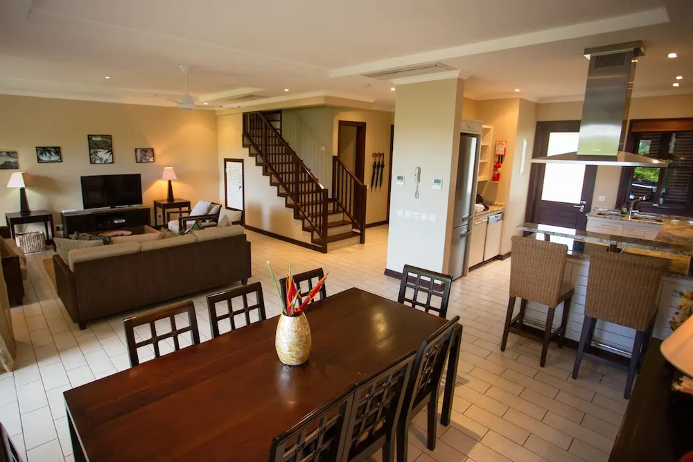 Spas Villas Eden Island